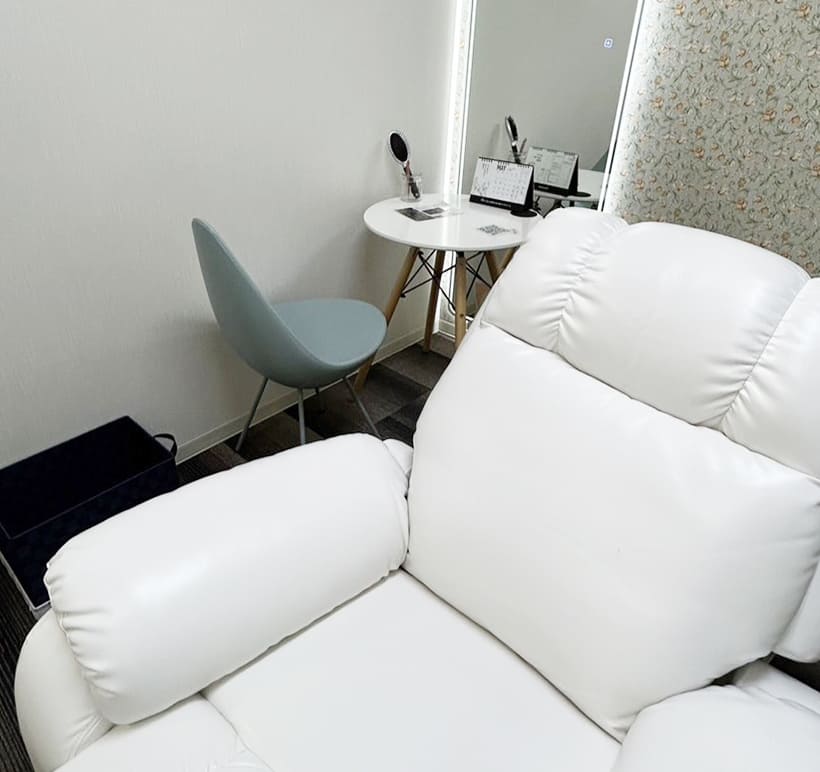 Bébé×DiDiA 福井大和田店 フロント